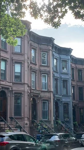 NYC Architecture: Park Slope Italianate Brownstones