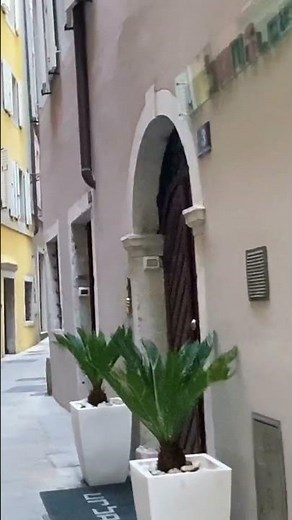 Italy Trieste Walk Old Town 🇮🇹✨ | Virtual Tour Through Historic Streets #shorts