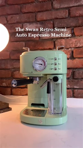 Swan Retro Semi Auto Espresso Machine Demo & Review