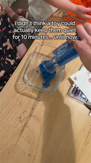 Mess-free sensory play that’s oddly satisfying for kids (and adults). Non-toxic, soft, and perfect for creativity, focus, and fun. Comes in 2-pack or 4-pack sets. #tiktokshopholidayhaul #sensoryplay #kidstoys #playfoam #creativityfun