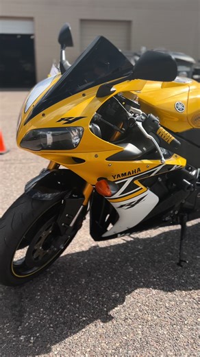 2006 Yamaha R1 50th Anniversary Edition Review