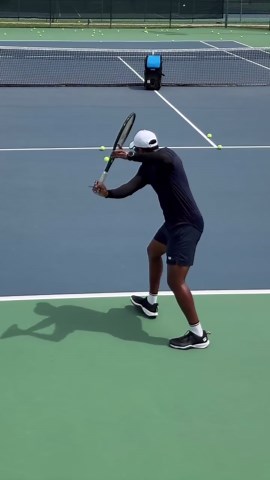 Simple One-Handed Backhand Tennis Tips for Beginners