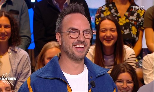Invité : Jarry revient avec un nouveau spectacle, “Bonhomme” - Quotidien | TF1+