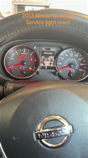 2013 Nissan quashqai service light reset #nissan #servicereset #mechanicsoftikok #hobbymechanic #qashqai