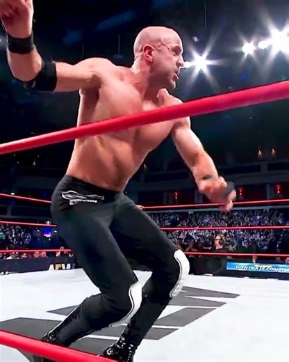 Look at the strength of #KonosukeTakeshita! #AEWCollision