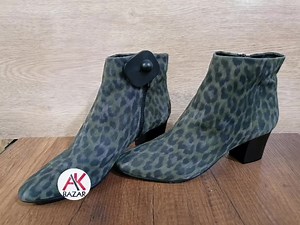 1K views · 24 reactions | #Akli_gros Boot original     Gros  Détail 狼 Bzf les modèles 0550197919 Adresse Cafe ennajah plateau A cote local USMO  Livraison disponible | Akli gros | Facebook