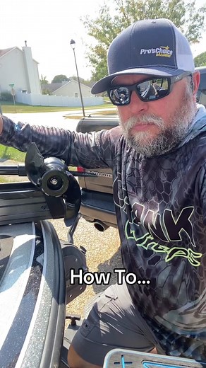 Lowrance Ghost Trolling Motor Prop replacement #nitro #bassboat #z21 #lowrance #lowranceghost ##bassfishing #bassfishinglife #bassfishingtiktok #bassfishin #bigbass #basstournament #bigbass #bigbassonly #bigbassenergy #bigbassdreams#largemouthbass #smallmouthbass #fishing #fishingtackle #lures #fishinglure #fishinglures