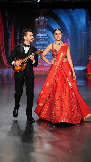 76K views · 28K reactions | Bombay Times Fashion Show 2025 …… Designer : @archanakochharofficial #reels #priyankakholgade #reelitfeelit #bombaytimesfashionweek2025 #bombaytimes #fashion #attitud #rampwalk #love #times | Priyanka KD | Facebook