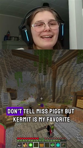I’m sorry miss piggy #minecraft #girlgamer #streamer #hoplite #muppets #comedy #funny #twitch #fyp