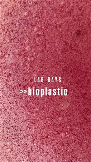 metáphyta on Instagram: "take a looook at our bio labb 🧪🧪 chapter one > cooking bioplastics mixes of fall with @anthoskosmos 🌱🌱 #biodesign #biodegradable #sustainable #materialinnovation #biodesign #Circuralmaterials"