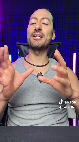 Red Hood Figure Collection Guide