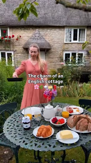 Could you see yourself staying here? 🏡 This is Snowdrop Cottage — a picture-perfect escape in the heart of Dorset🌸 Cosy, quiet, and full of charm. Ready to escape? Tap the link in bio to book. 🔗 💤 Sleeps 4 📍 Dorset 🚗 Off road parking 🎥 @anya.g.rowe #sykescottages #cottagecore #cottagecoreaesthetic | Sykes Holiday Cottages