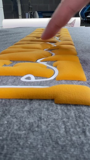 New to Siser Easy Puff HTV? See how it works in this quick video! #uscutter #vinylcutting #howto #tshirts #tshirtbusiness #siser #crafttok #heatpressvinyl #vinyltiktok #htvtiktok