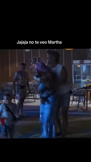 Jajaja no te veo Martha — clip divertido en casa