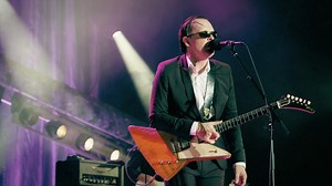 91K views · 5.8K reactions | Joe Bonamassa - "Oh, Pretty Woman" - Live at The Greek Theatre NEW ALBUM ➡️ https://joeb.me/streamclocks | Joe Bonamassa | Facebook