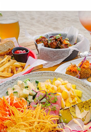 Good vibes, great views, and even better bites 🤙 🥙 All at Rum Point Club #rumpoint #rumpointbeach #rumpointclub #grandcayman #caymanislands