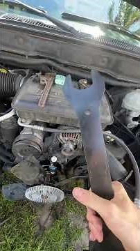 2005 Dodge Ram 1500 4.7 Fan Clutch Removal EASIEST METHOD!!!