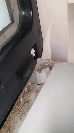 Lock damage problem HWM 85-826 Haier Top Loading Fully Automatic Washing Machine