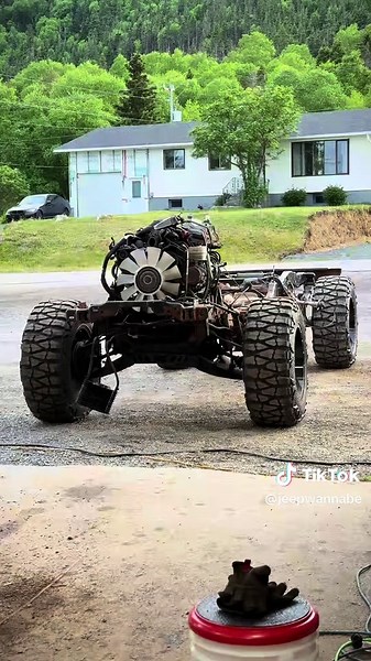 Frame is done with por 15 and is ready for its top coat in the morning. I’ve been slamming the hours on this thing. 12 hours straight the past few days and I’m so dedicated to this now. Once the frame is done it’ll be time for reassembly. And I CANT WAIT. #fyp #ranger #frameoffbuild #build #trucktok #ford #liftedtrucks #nitto #mudgrapplers