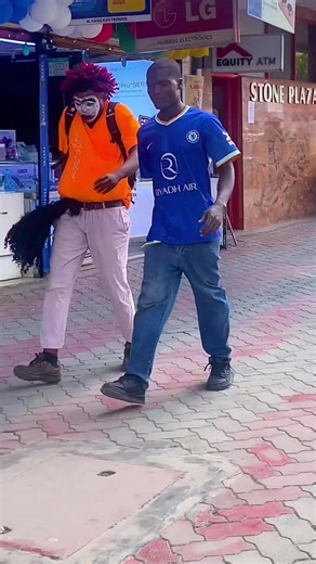 Kenyan Streetwalker Fun