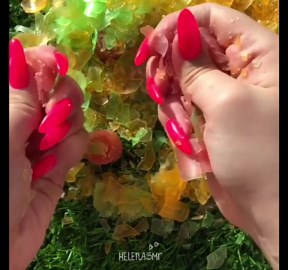 Satisfying Green And Yellow Thinly Rolled Soaps Cracking