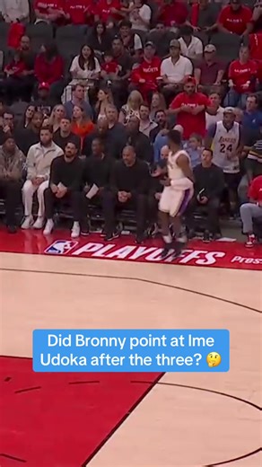 Bronny showing some love to the Rockets bench? 😅 #nba #basketball #nbabasketball #lakers #bronnyjames