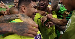 Casemiro faz golaço, e Brasil se classifica para fase do mata-mata da Copa do Mundo