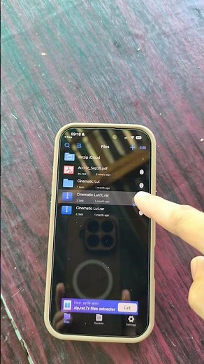 How to extract file on iOS