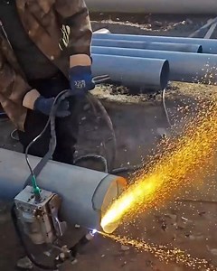 This Machine Makes Cutting Pipes Look Easy | Simple ideas