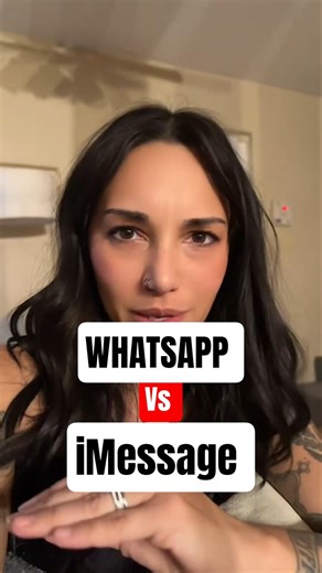 iMessage v's WhatsApp