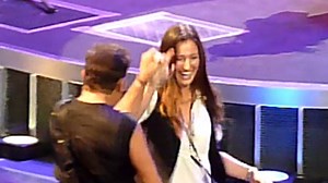 Bruce Springsteen Twirls Onstage with Daughter to ‘Dancing in the Dark’ (Video)