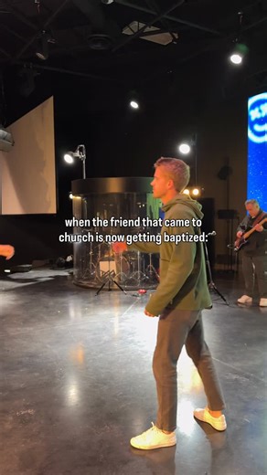 Baptism weekend is HERE!🌊 We are so excited for the students that are getting baptized! Make sure to stop by a service this weekend to watch heaven get more crowed🙌😤 Sat. 5pm Sun. 8am, 10am, 12pm | Red Rocks Youth