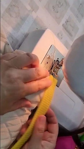 New, beautiful idea. Sewing from strips of fabric. Patchwork for beginners. DIY bag