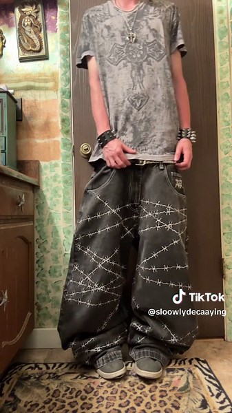 teach me how scream x_o #2000s #y2k #gloejeans #xD #alt #fyp