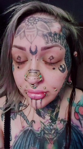 Tayler Grotesque (@grotesque_galleria)’s videos with Hentai - Bemax