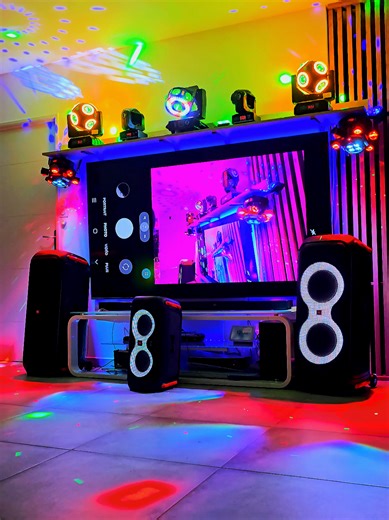 .Videos showcasing powerful bass and dynamic, synchronized LED light shows on JBL PartyBoxes go viral.#ledlights #sounds #viral #fyp #bass