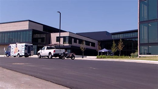 Teen found with stolen gun in backpack at Nashville high school, police say