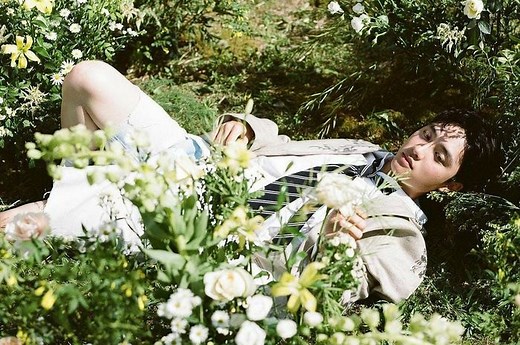 Lirik Lagu 'Rose' Milik D.O EXO, Lengkap dengan Terjemahan Bahasa - Sonora.id