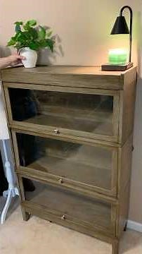 How I gave a new look to an old bookcase #diy #restoration