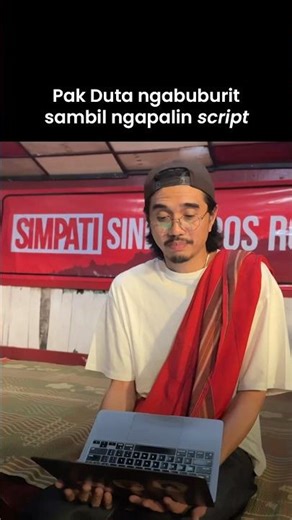 Wait for Mr. Duta to memorize the script while watching using #NontonPastiSIMPATI, okay~