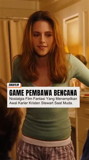 SUKAFILM™ on Instagram: "Zathura: A Space Adventure (2005) membawa penonton mengikuti dua saudara yang tanpa sengaja menemukan permainan papan misterius yang justru menyeret mereka ke luar angkasa. Setiap langkah permainan memunculkan bahaya baru, mulai dari hujan meteor hingga ancaman alien, memaksa keduanya bekerja sama untuk bertahan hidup. Dibintangi Josh Hutcherson, Jonah Bobo, serta Kristen Stewart dalam salah satu peran awalnya, film ini menggabungkan petualangan seru dengan dinamika kelu