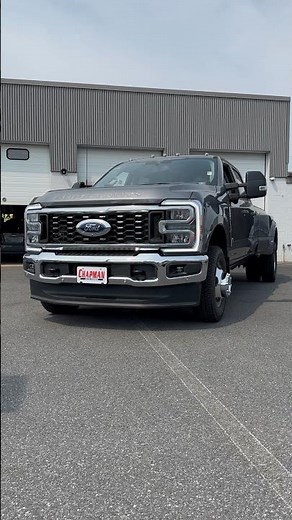 2024 F-350 Lariat Dually