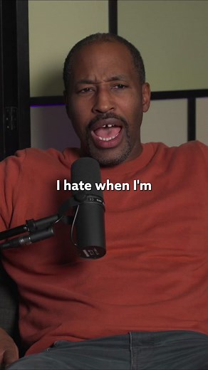 There’s etiquette to sharing chicken wings! 🍗 Check out Dwayne Perkins on the latest episode of the Dry Bar Comedy Podcast - link in bio. #drybarcomedy #dwayneperkins #drybarcomedypodcast #chicken #chickenwings #comedy #podcast #etiquette