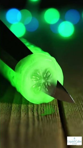 Cucumber Cutting ASMR 🥒 | Fresh Slice & Crisp Sounds #ASMR #Cucumber #Satisfying