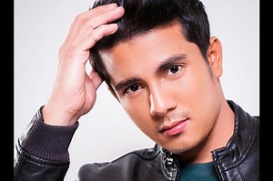 Actor Ejay Falcon hints at 2022 run in Oriental Mindoro | ABS-CBN Entertainment