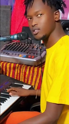 Reggae vibes Saviour bee #music #piano #pianotutorial #pianocover #gospelmusic #keyboard