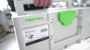 Running out of power is not an option! ✋🏼🔋 Our Systainer³ Energy Set recharges your batteries up to 60% faster than previous generations and packs everything that you need to keep your Festool Cordless Tools running. Included in the Energy set: - 2 x 5.2 Ah batteries - 2 x 4.0 Ah HighPower batteries - 1 x SCA 8 AIRSTREAM rapid charger - Packaging: Systainer³ M 187 - 3-Year Wear and Tear Warranty* *Available in limited quantities at participating dealers. *3- Year Warranty all-inclusive on tool
