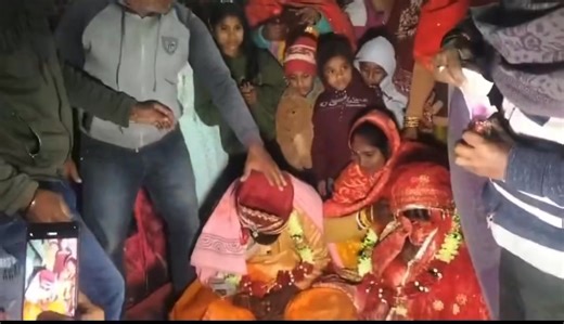 A young man preparing for the Bihar Police recruitment exam was allegedly kidnapped, drugged, and forced into marriage in Samastipur district, Bihar. A video of the incident has gone viral on social media, showing the victim, Nitish Kumar, completely intoxicated. During the “Varmala” ceremony, he struggled to even hold the garland, with another man forcibly placing it around the bride’s neck. Nitish Kumar’s coerced marriage adds to Bihar’s troubling history of Pakadwa Vivah (forced marriages), a