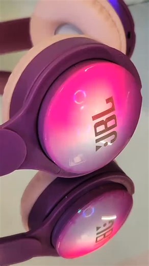 Berjawi Smart Tech on Instagram: "Jbl headphones rgb colors 🤩"