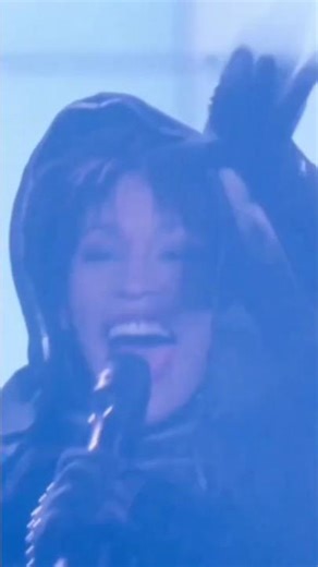 One Guard, One Diva: The Unique Dynamic That Defined a Generation #kevincostner #thebodyguard 90s